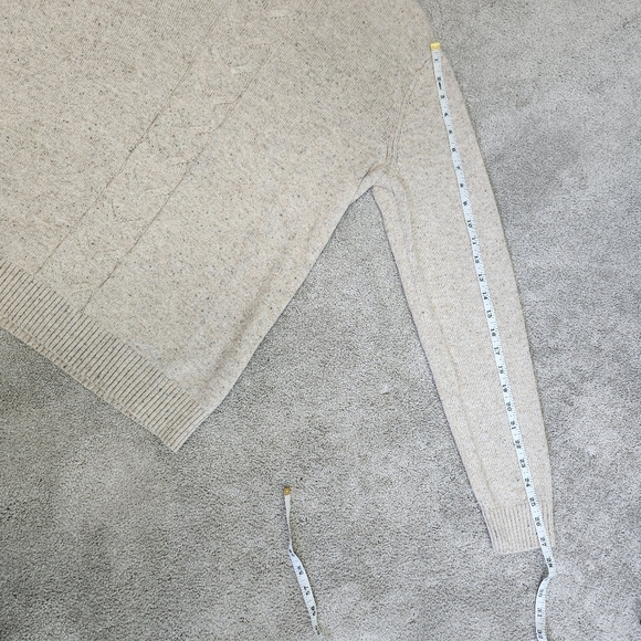 Men's Fisherman Heritage Preppy Cable Knit Beige Sweater Size Large Fine Knit - Picture 8 of 13